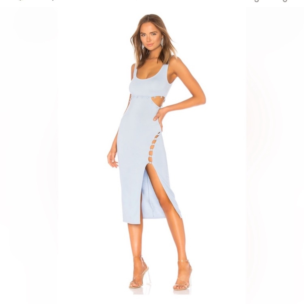 h:ours | Samiah Dress in Baby Blue